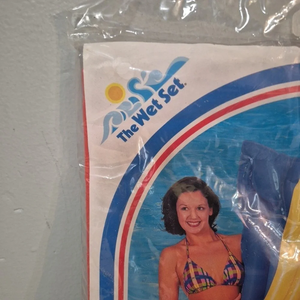Vintage Inflatable Air Mat The Wet Set 72